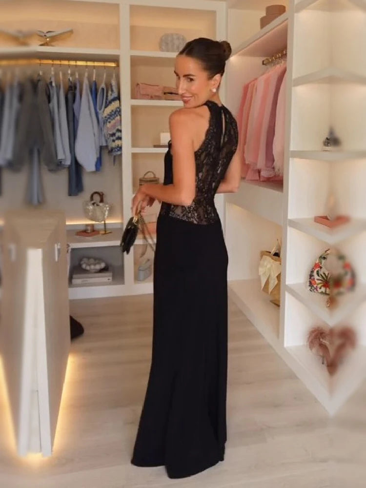 Vestido Largo Negro Halter con Encaje – Elegante para Playa y Eventos