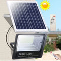 Foco Solar 30W IP67 con Control Remoto – Iluminación Solar para Exteriores