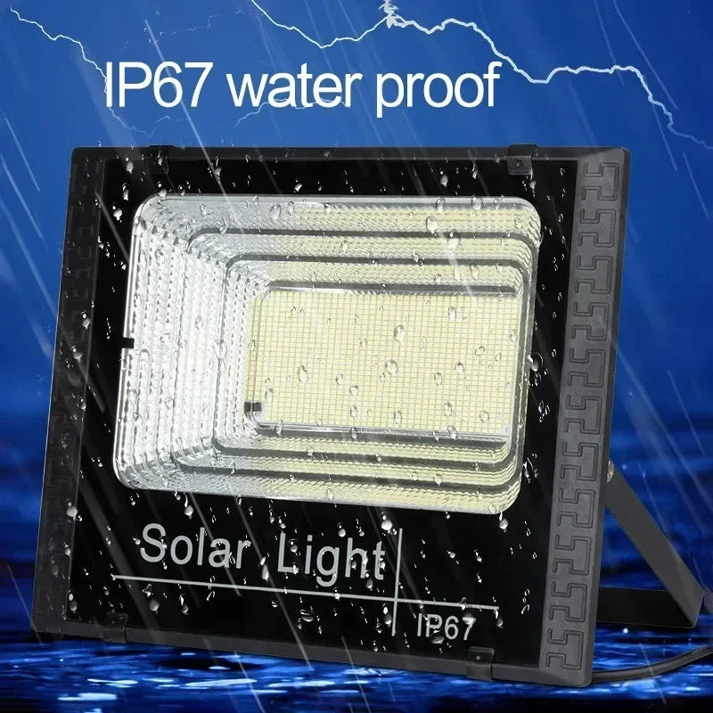 Foco Solar 30W IP67 con Control Remoto – Iluminación Solar para Exteriores