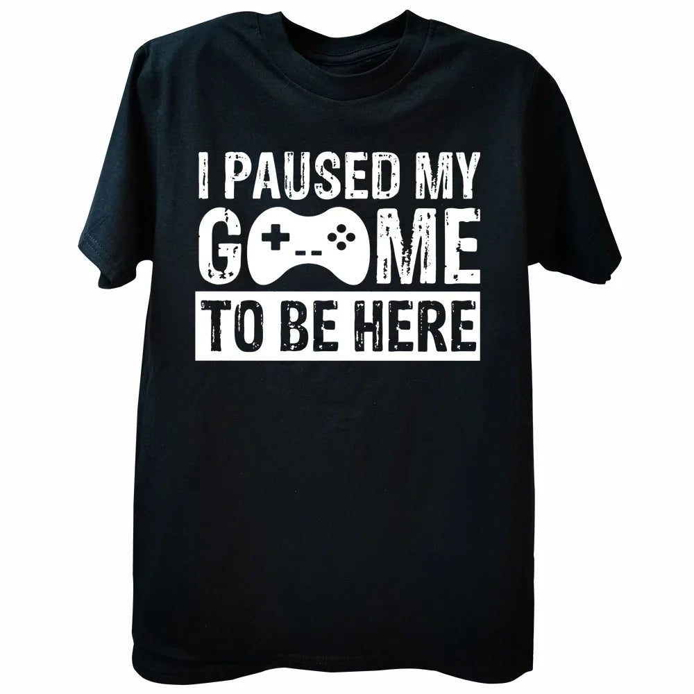 Camiseta divertida para hombre con estampado de videojuegos "Pausé mi juego para estar aquí" (2026) - Camiseta informal de manga corta y corte holgado - Ropa para hombre - Estilo Y2K